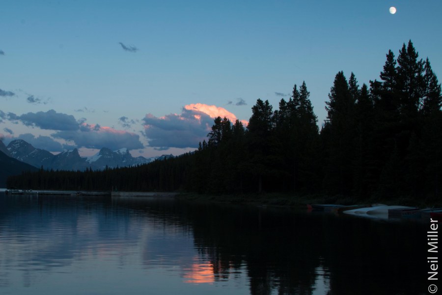 Sunset at Maligne Lake